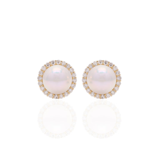 Yellow Gold Akoya Pearl Studs