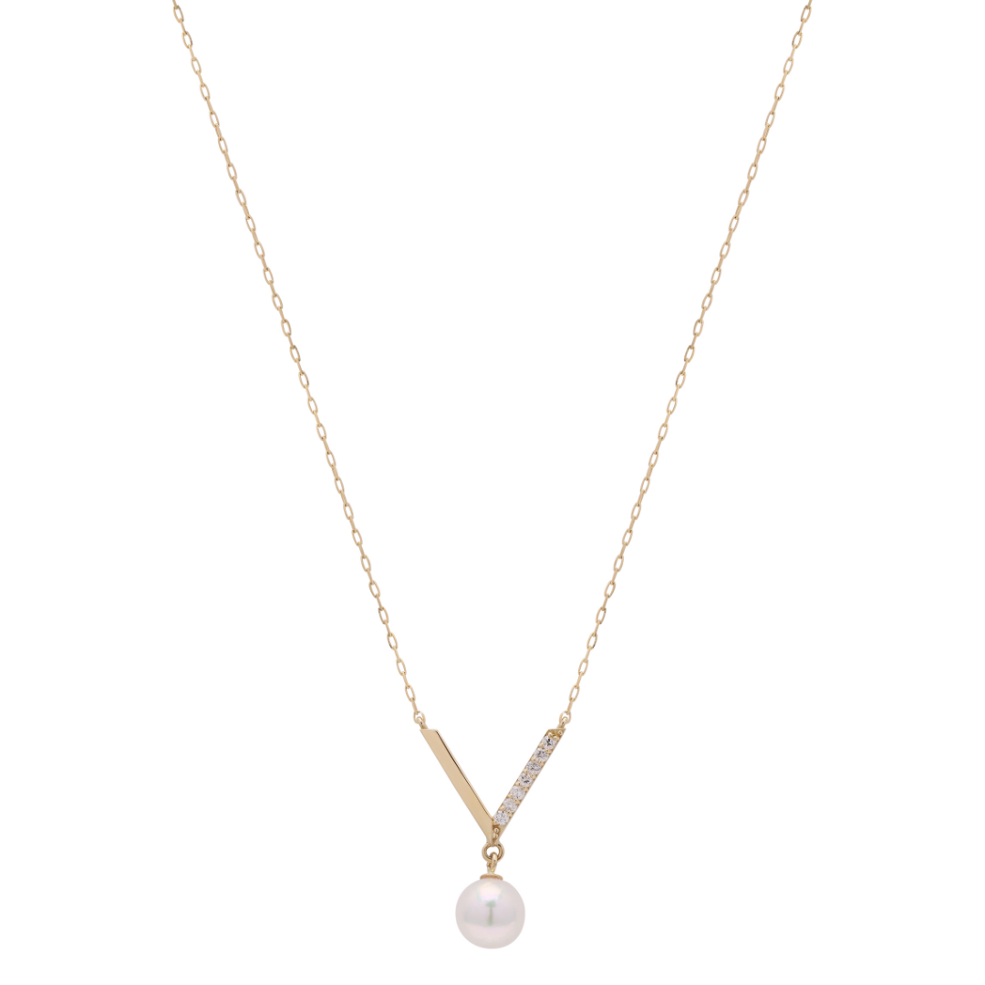 Pearl Drop V Pendant