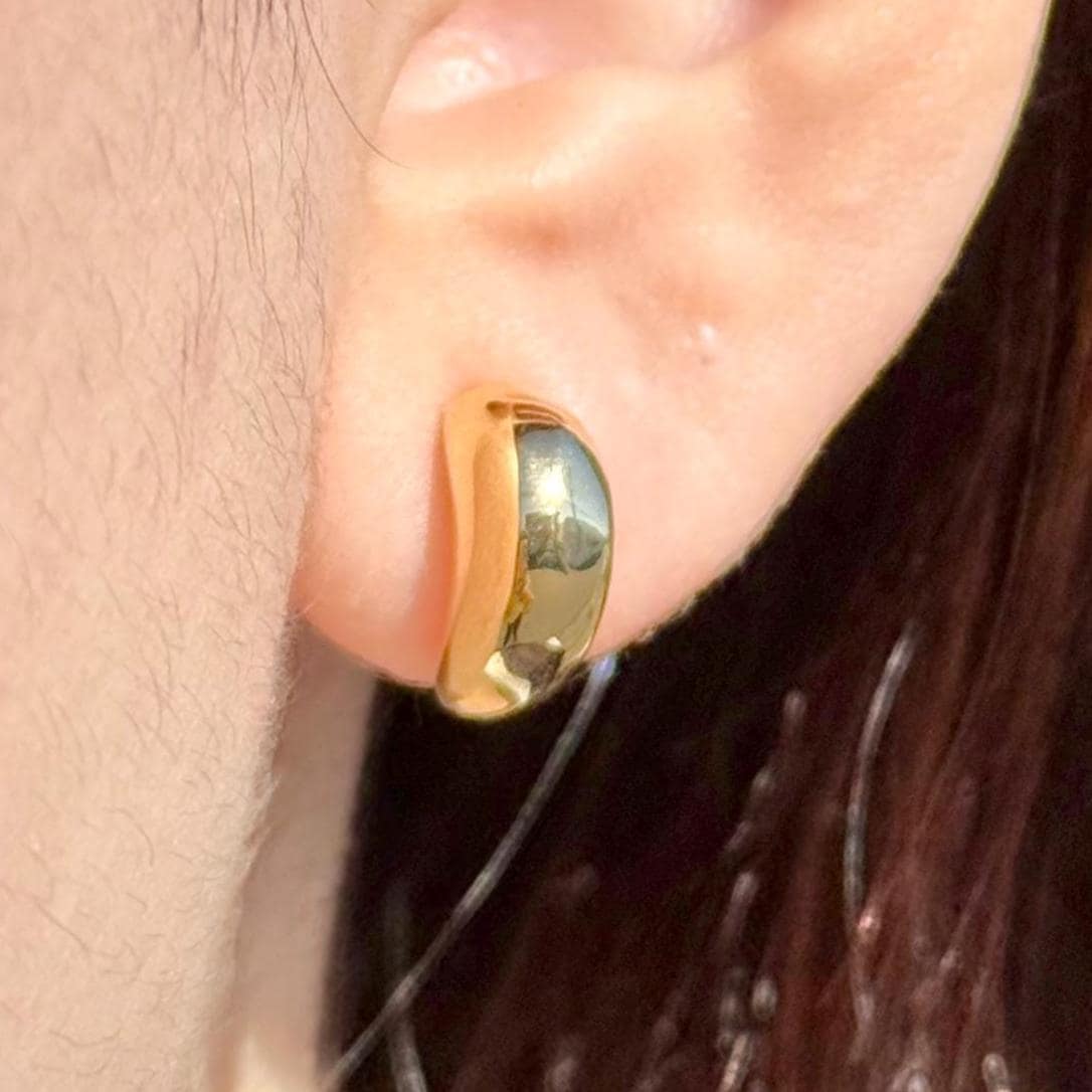 18K Yellow Gold Crescent Moon Stud Earrings, Huggies Style Minimalist Earrings, No Plating or Coating.  Graduation Gift, Bridal Jewelry