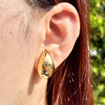 18K Yellow Gold Teardrop Stud Earrings, No Plating or Coating, Luxury Jewelry For Her. Mothers Day Jewelry for Mom. Graduation Gift for Her