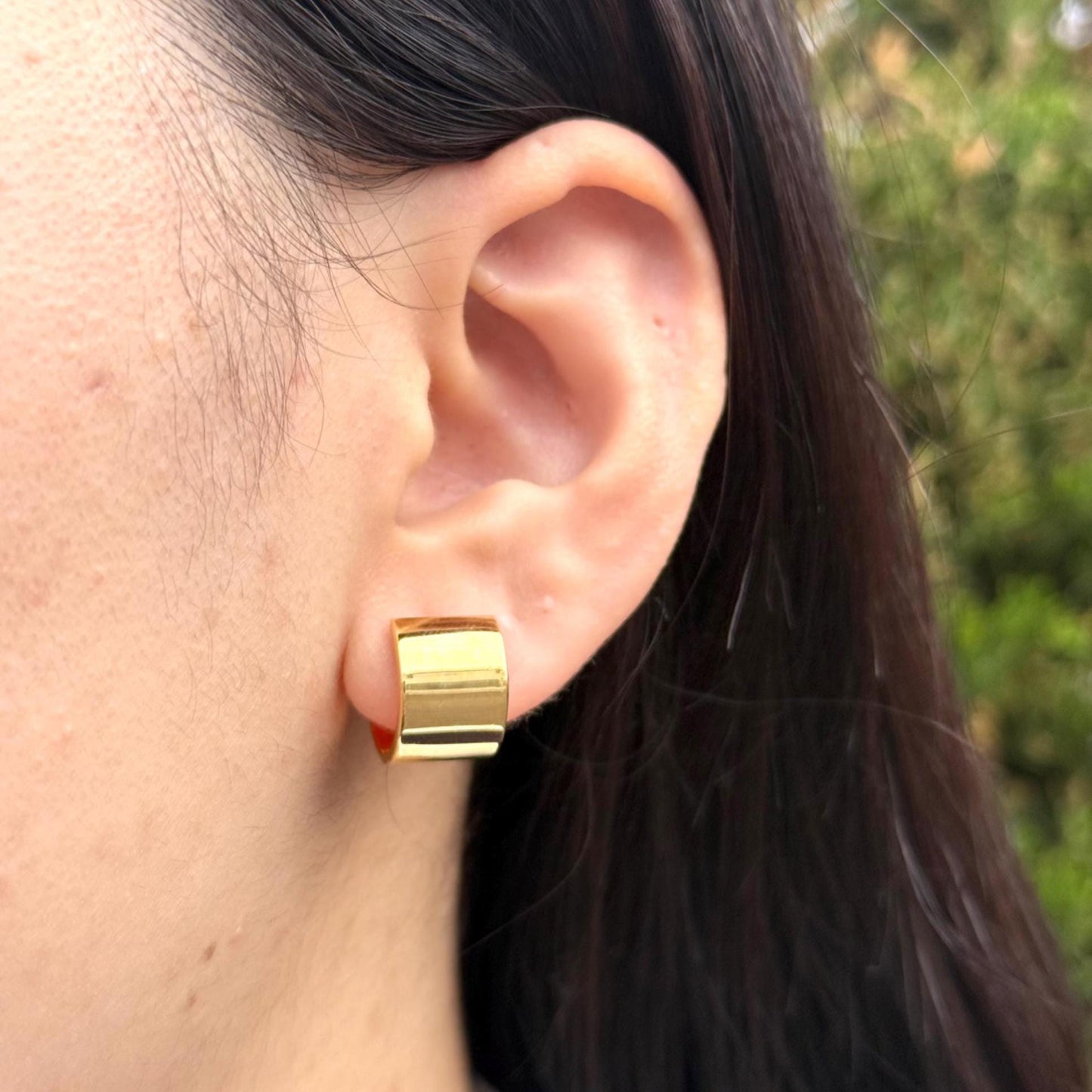 18K Yellow Gold Wide Hoop Earrings, Chunky Huggie Hoops, Not Plated or Coated, Gift For Mom, Grad Gift for Daughter. Anniversary Jewelry