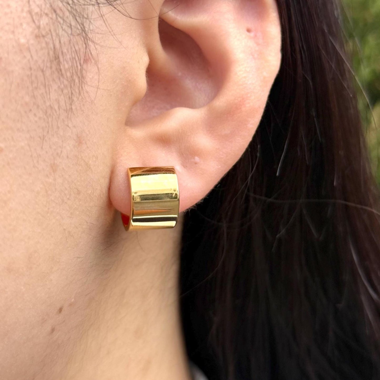 18K Yellow Gold Wide Hoop Earrings, Chunky Huggie Hoops, Not Plated or Coated, Gift For Mom, Grad Gift for Daughter. Anniversary Jewelry