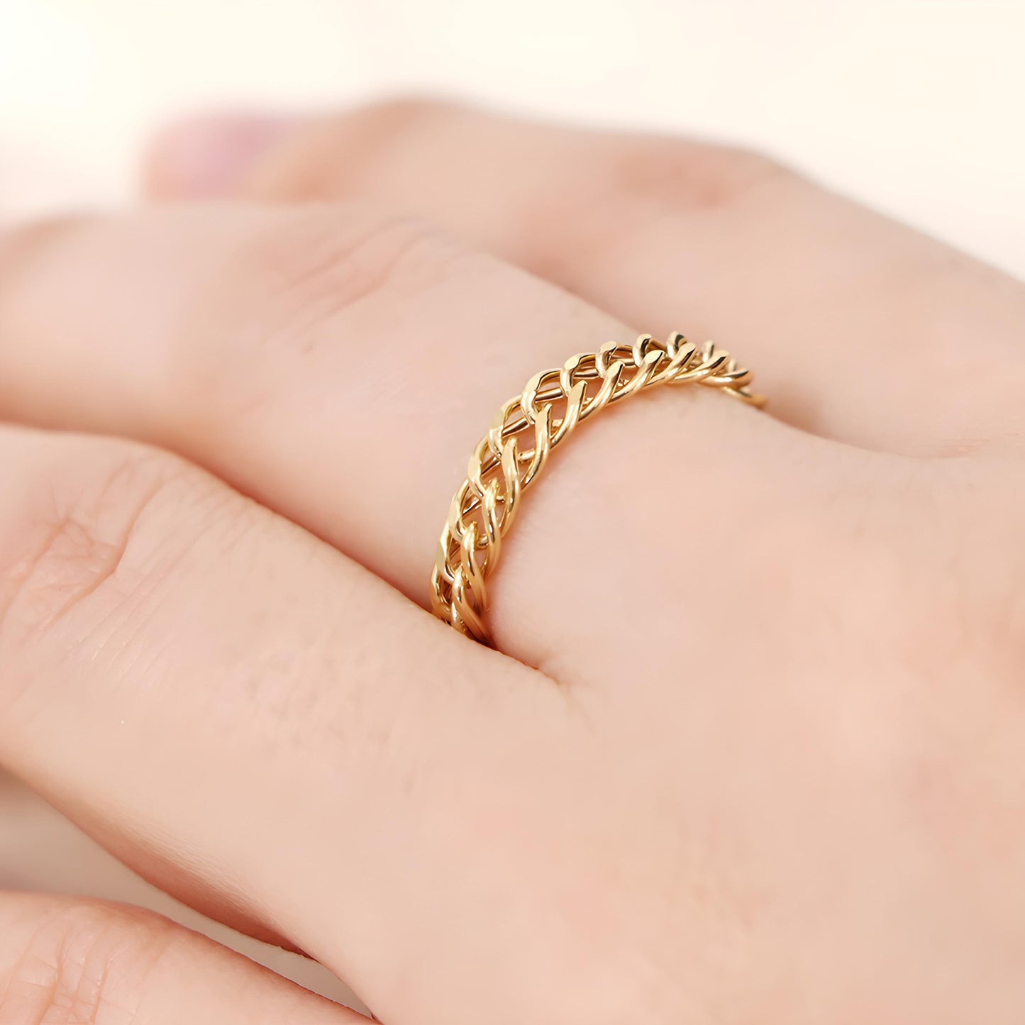 18K Cuban Chain Link Ring, Minimalist Statement Ring, Birthday Jewelry For Her. Stackable Gold Rings, Luxury Ring. Long Lasting - no plating
