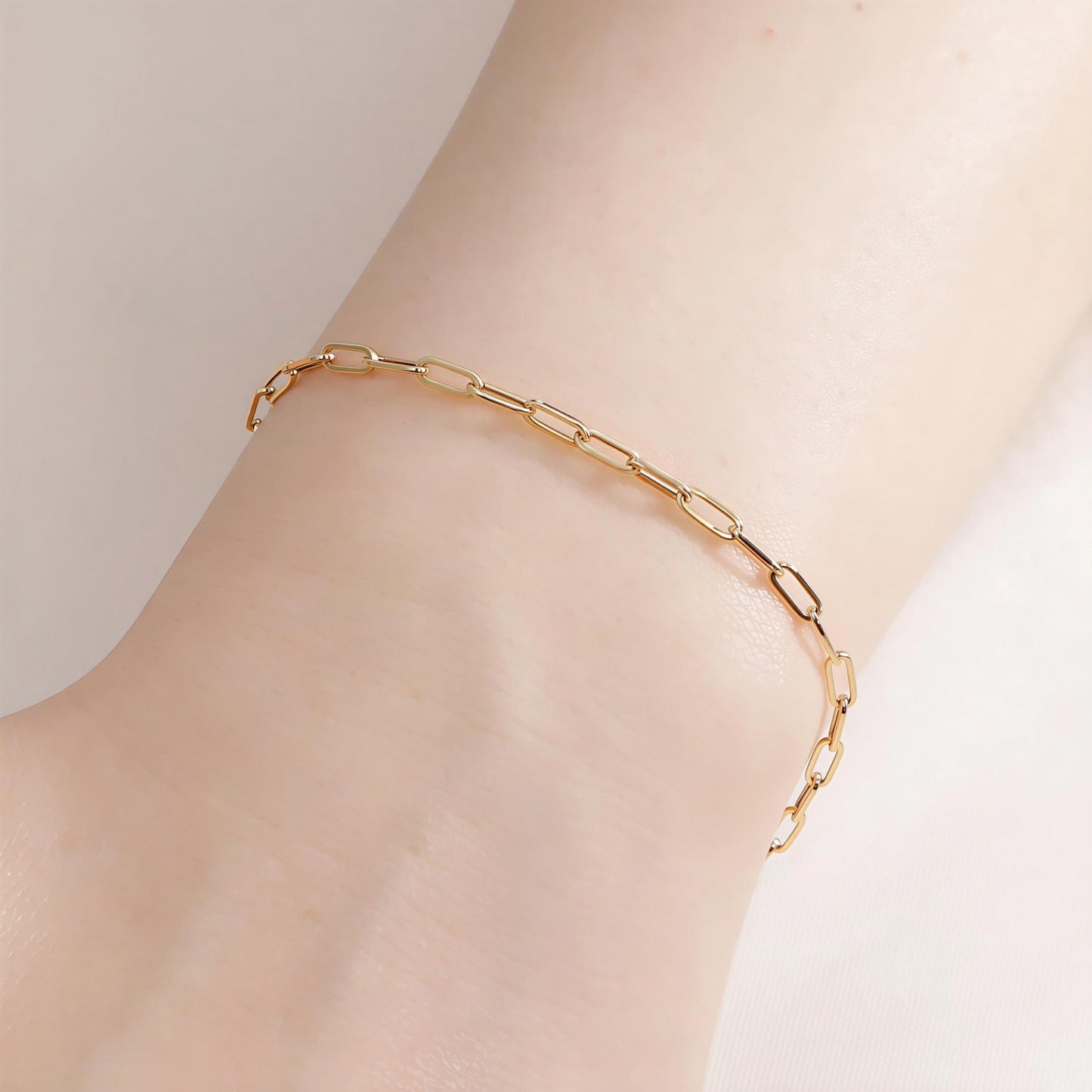 18K Paperclip Chain Bracelet, Minimalist Link Bracelet, No Plating or Coating, Stacking Bracelet for Women, Graduation Gift. Luxury Jewelry