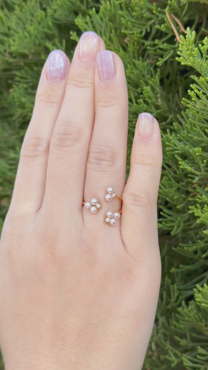 Triple Bloom Pearl Ring