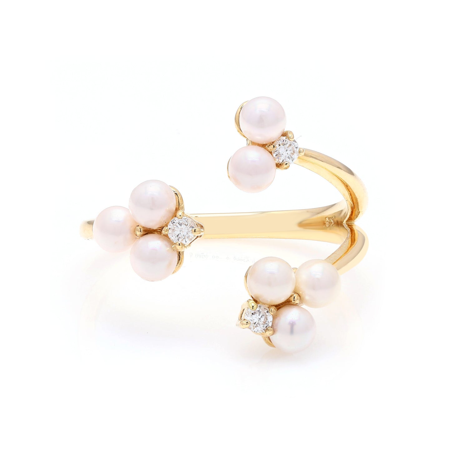 Triple Bloom Pearl Ring